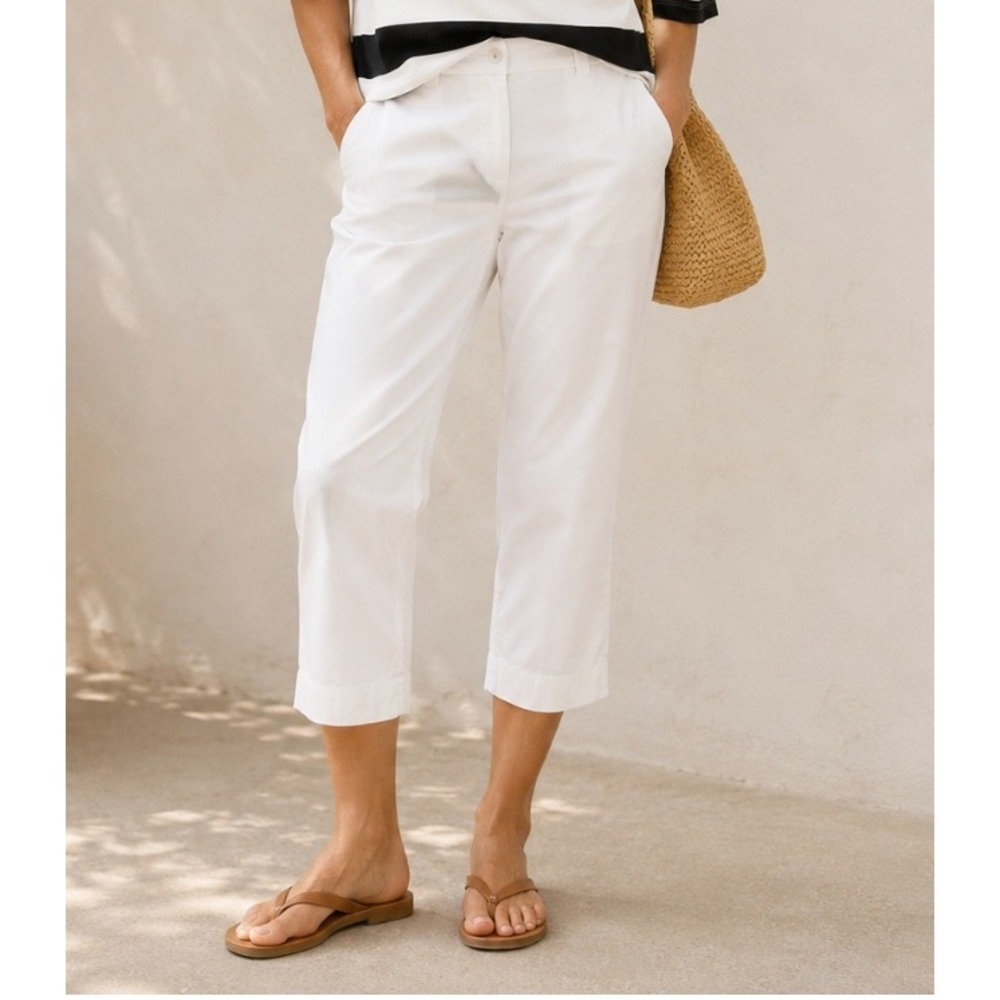 L.L. Bean 100% Cotton White Cropped Classic Chino High Waist Pants WM's 18R EUC